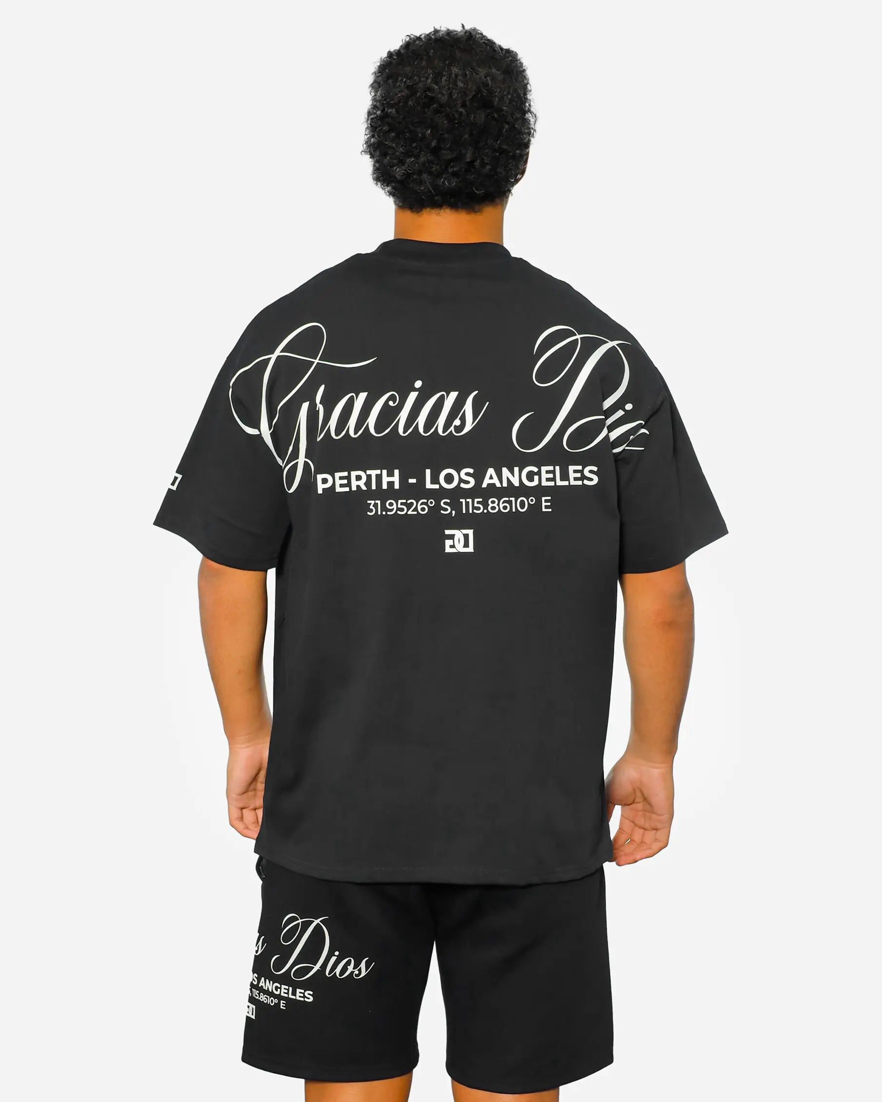 GD Essential Signature Oversized T-Shirt