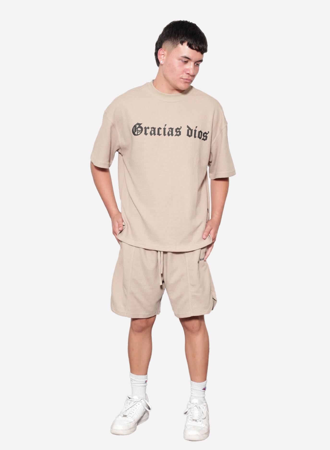 GD Essentials Oversized T-Shirt