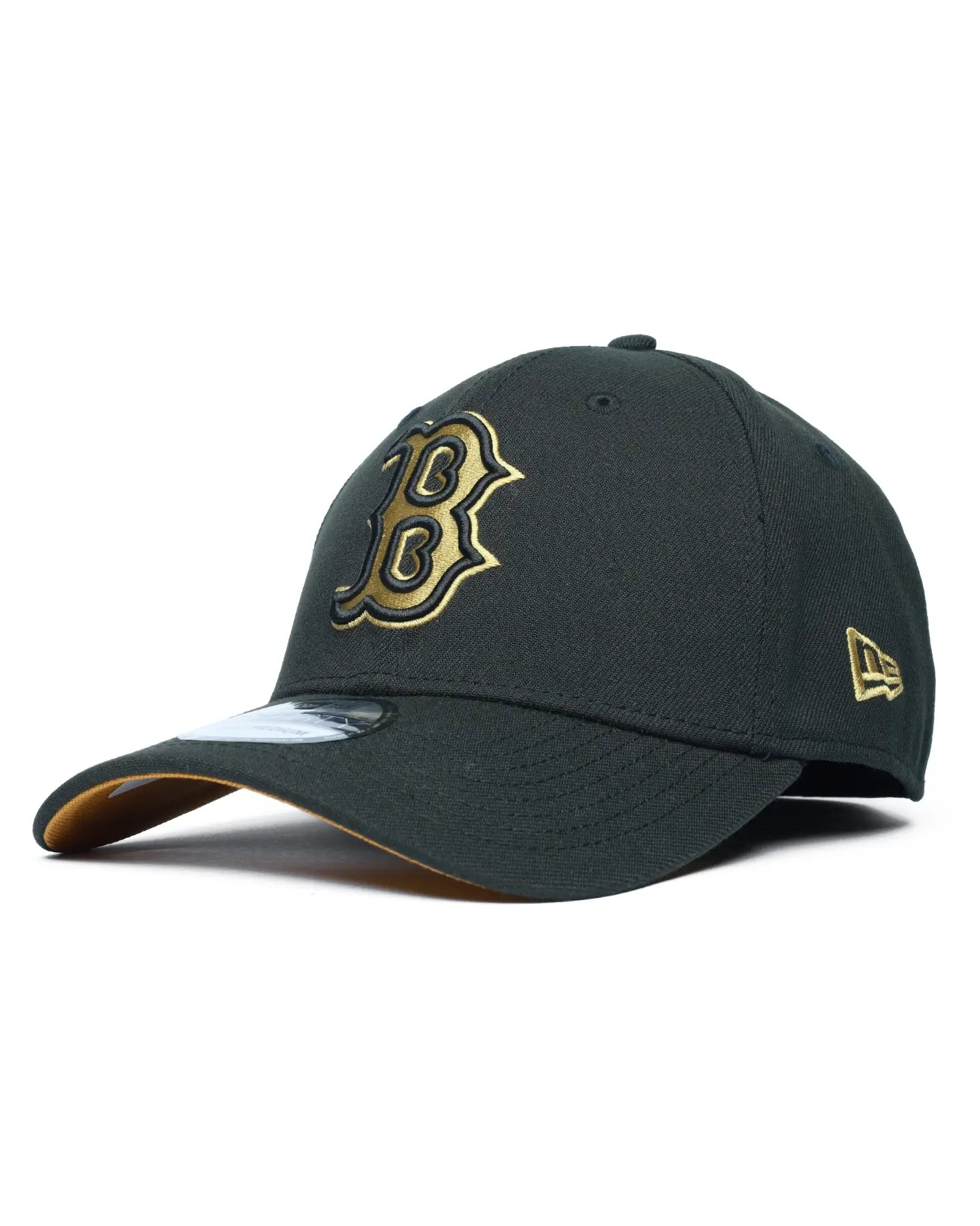 Boston Red Sox Essential 39Thirty Fitted Hat