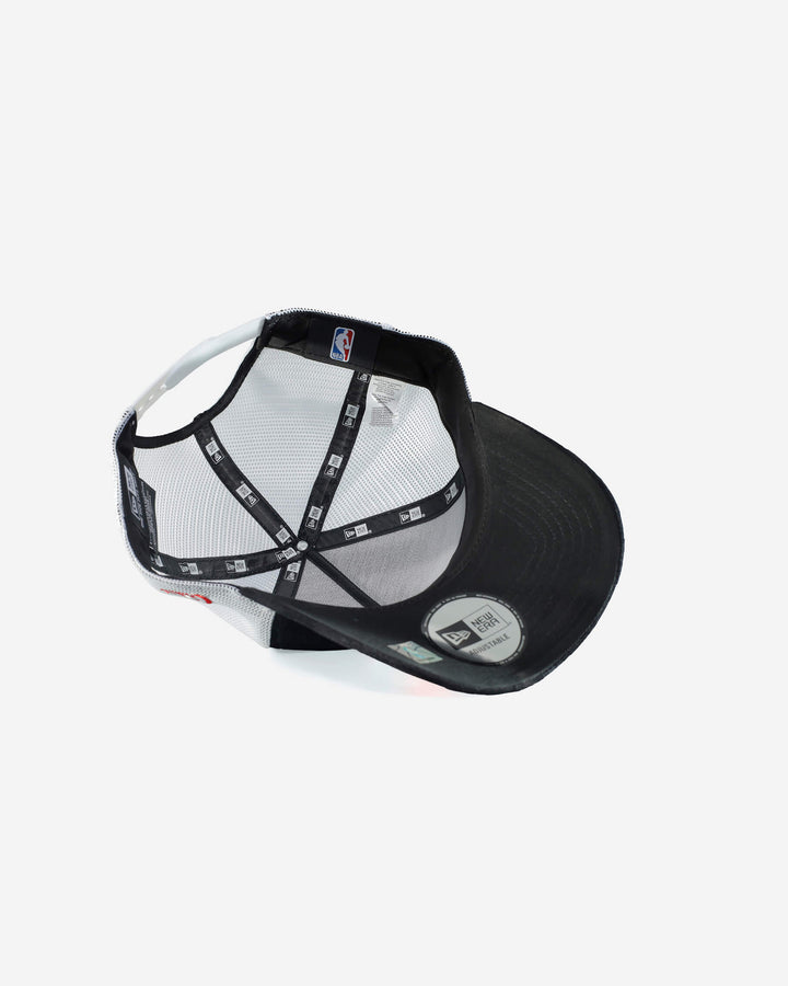 Chicago Bulls Trucker Snapback Hat
