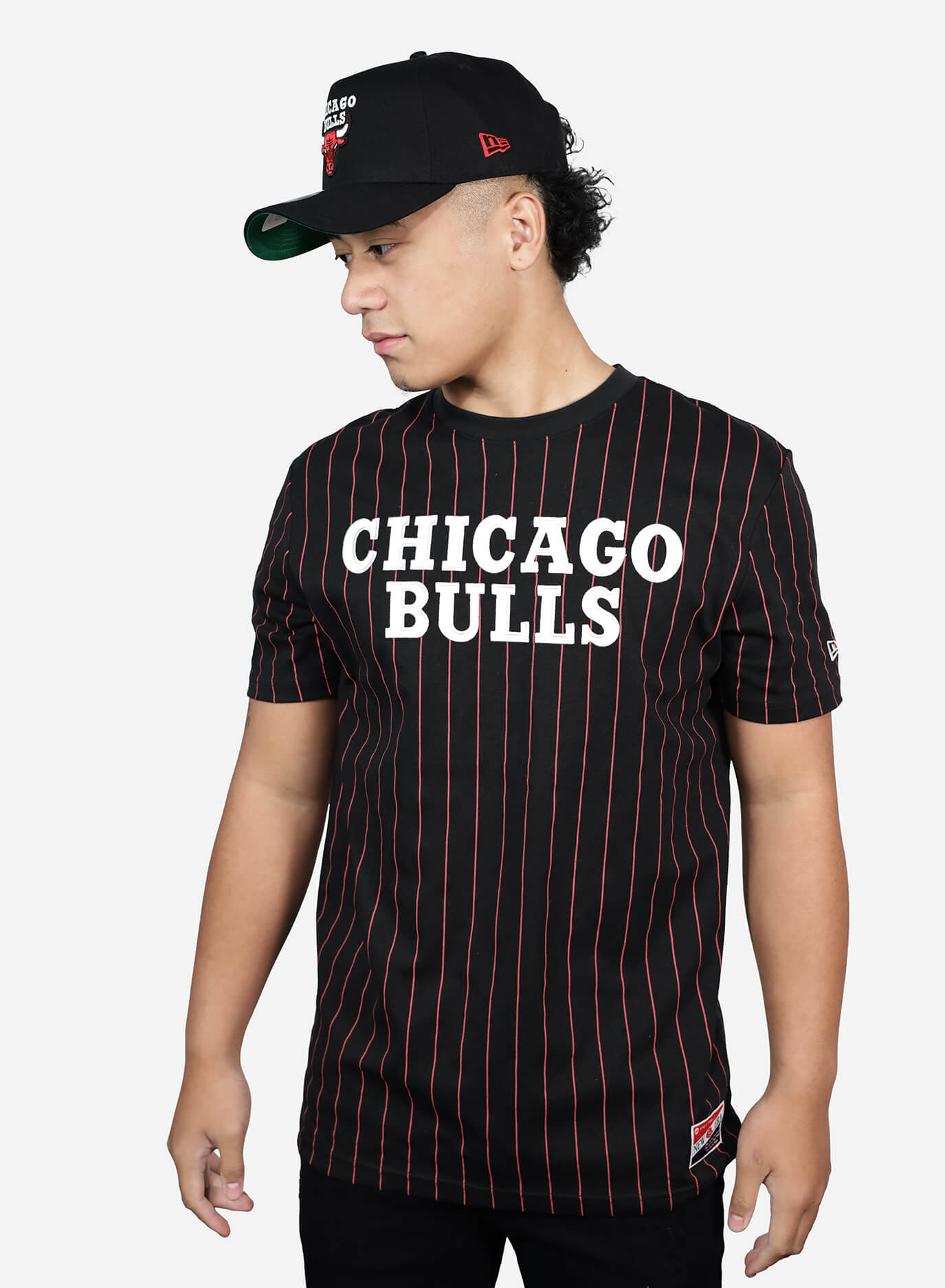 Chicago Bulls Pinstripe Graphic Oversized T-Shirt