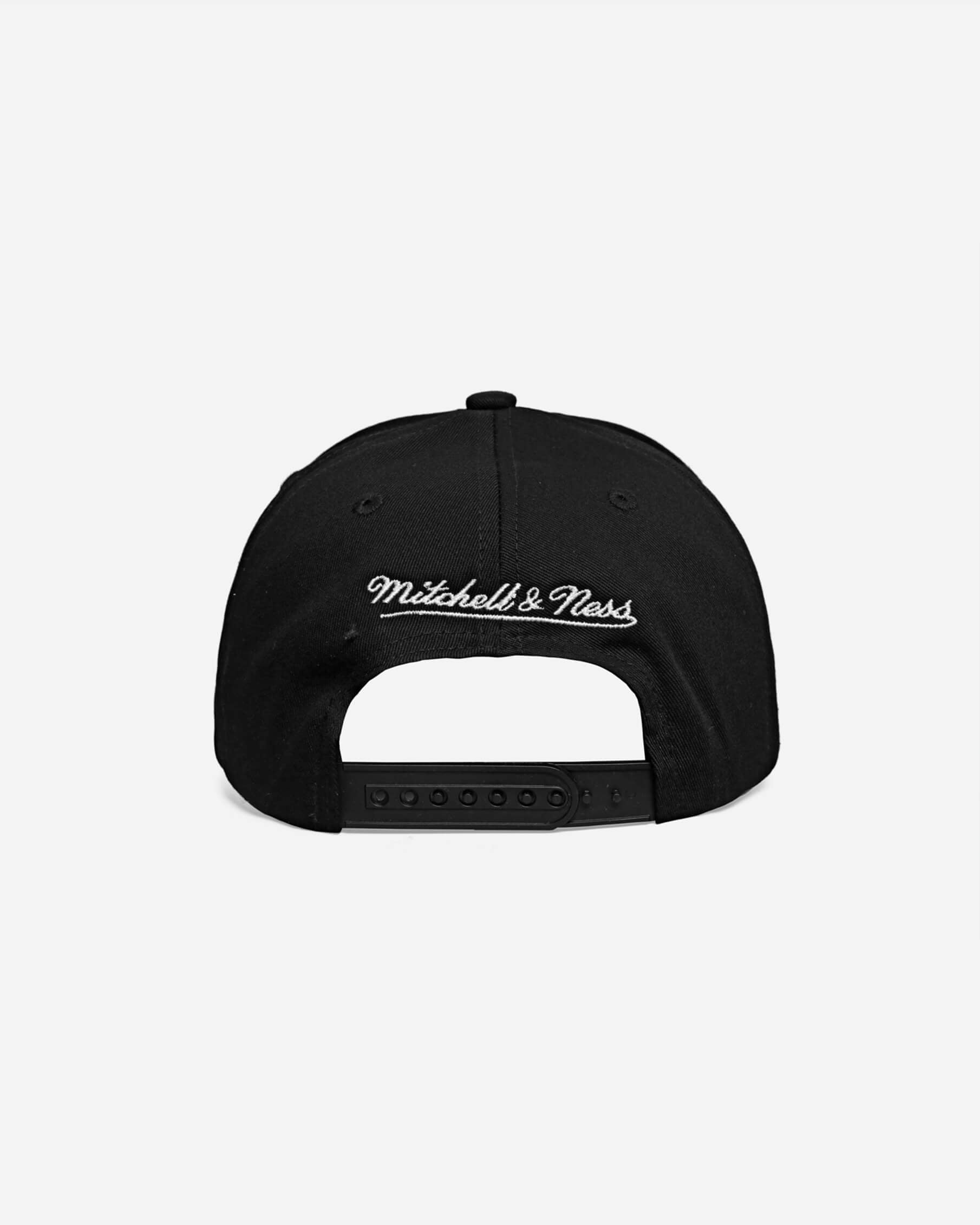 Los Angeles Lakers Team Script Pro Pinch Snapback