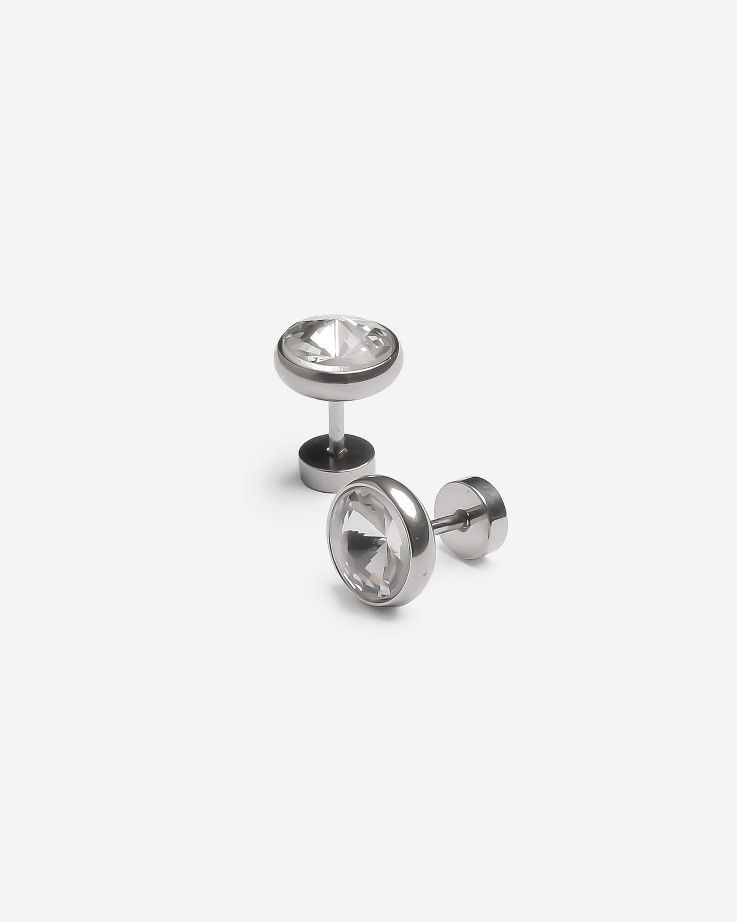 Round Zirconia Stud Earrings Silver Plated