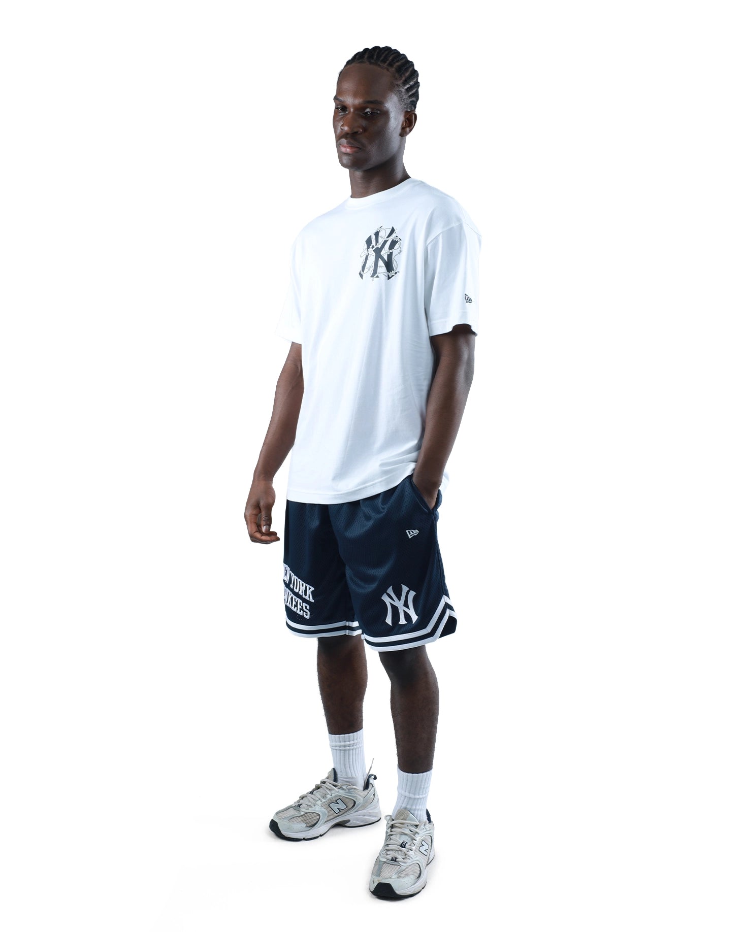 New York Yankees Barbed Wire Oversized T-Shirt