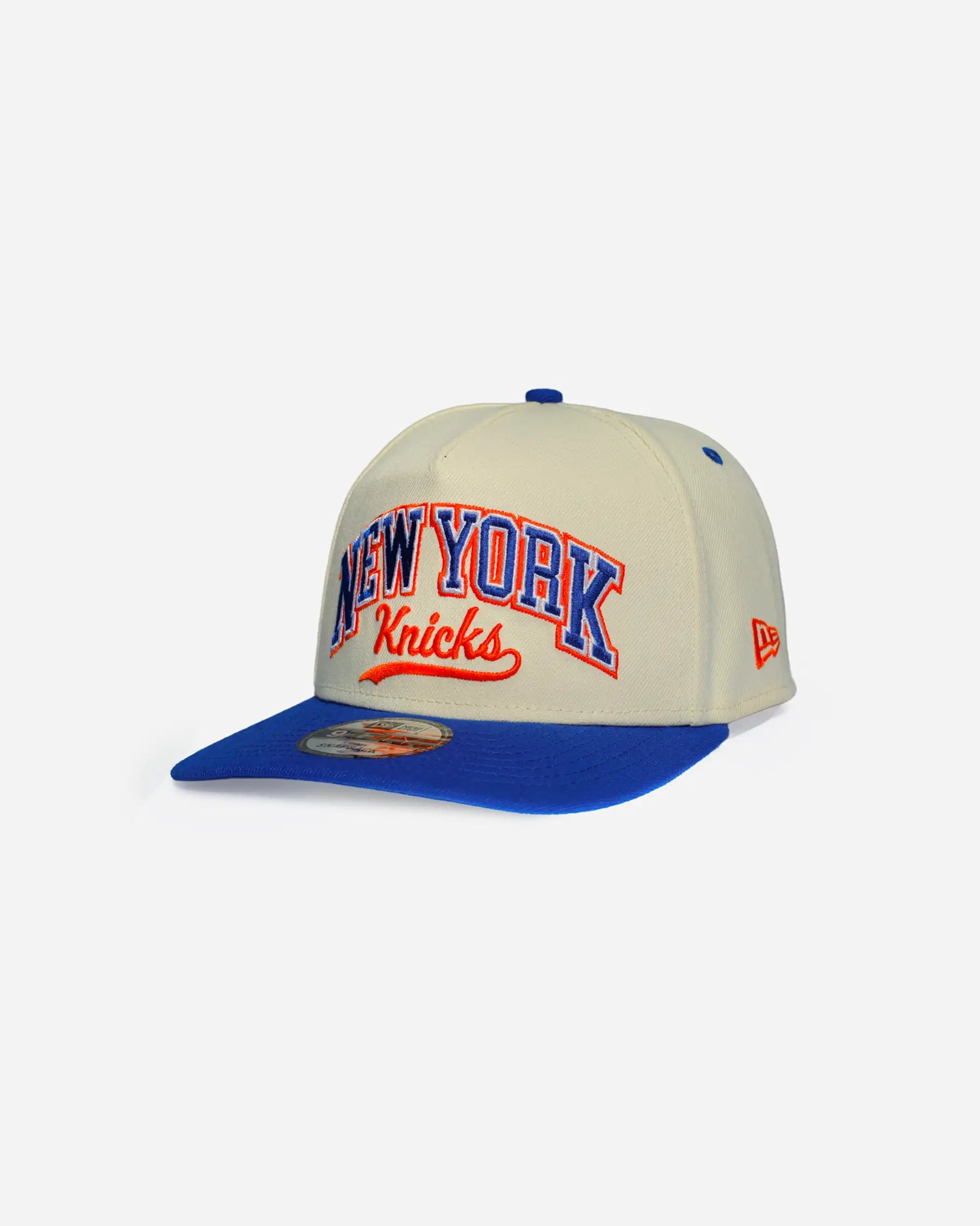 New York Knicks 2-Tone Script 9FIFTY Snapback