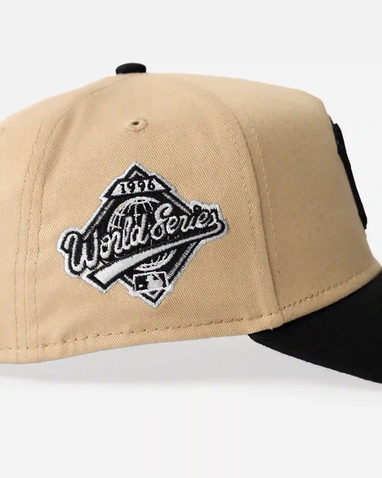 New York Yankees 9FORTY A-Frame World Series Snapback