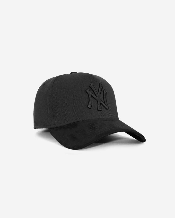 New York Yankees Fitted Hat