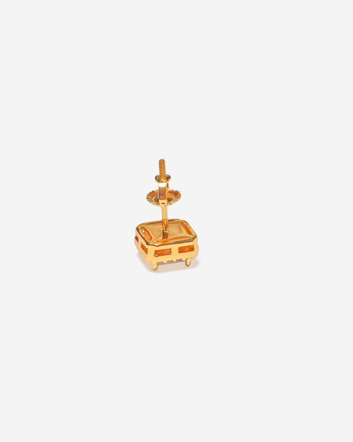 Radiant 22K Gold Stud Earrings