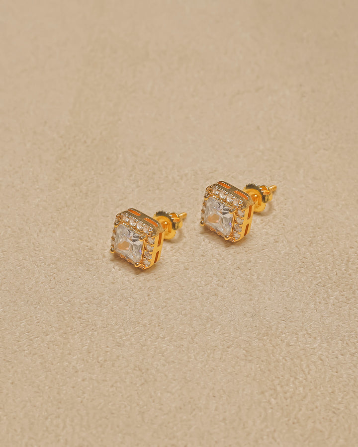 Radiant 22K Gold Stud Earrings