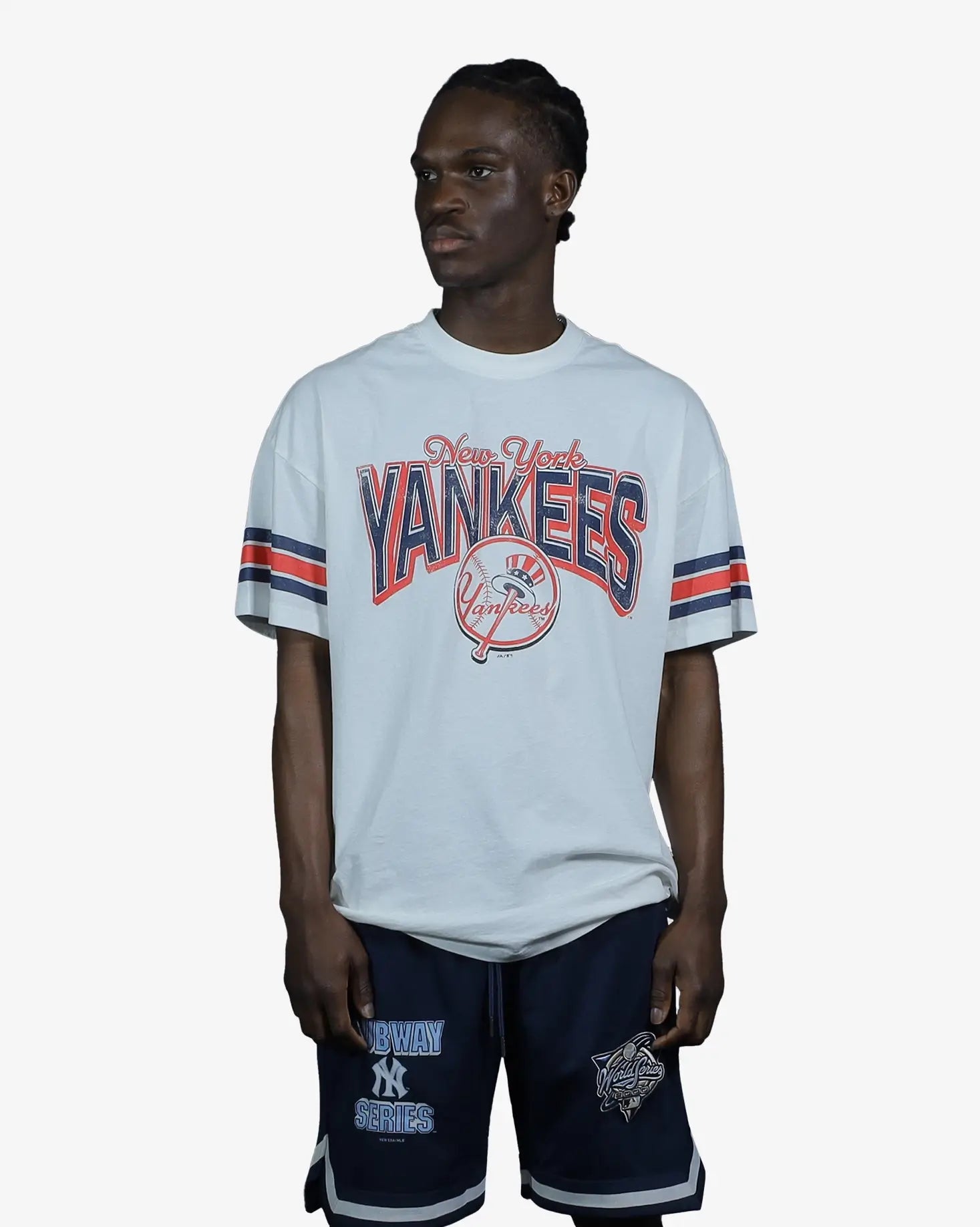 New York Yankees Vintage Strip Arch T-Shirt