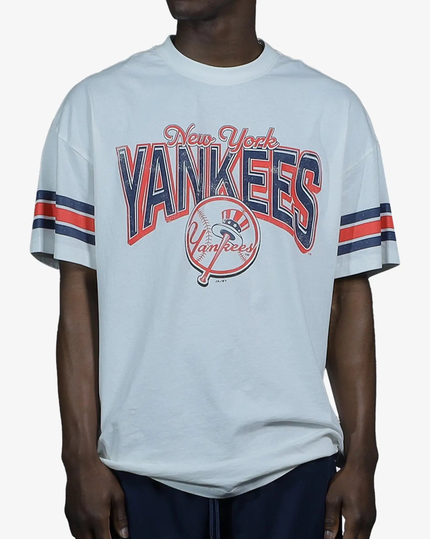 New York Yankees Vintage Strip Arch T-Shirt