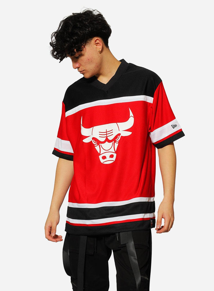 New Era Chicago Bulls V-Mesh Oversized Jersey - Challenger Streetwear