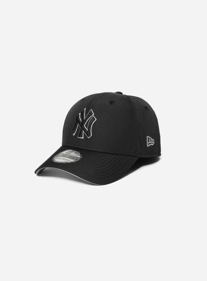 New Era New York Yankees 39Thirty Fitted - Challenger Streetwear